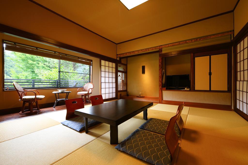 Ryokan Izumoya Yufuin Luaran gambar